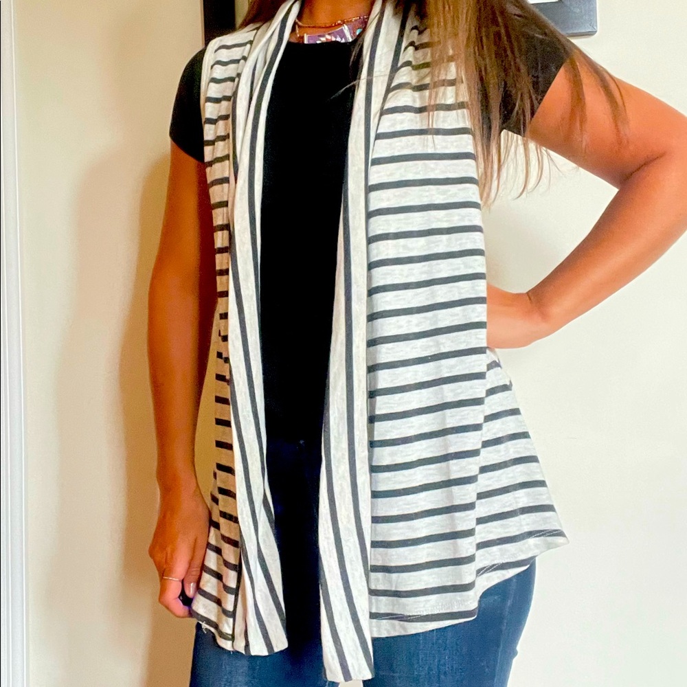 Striped open vest